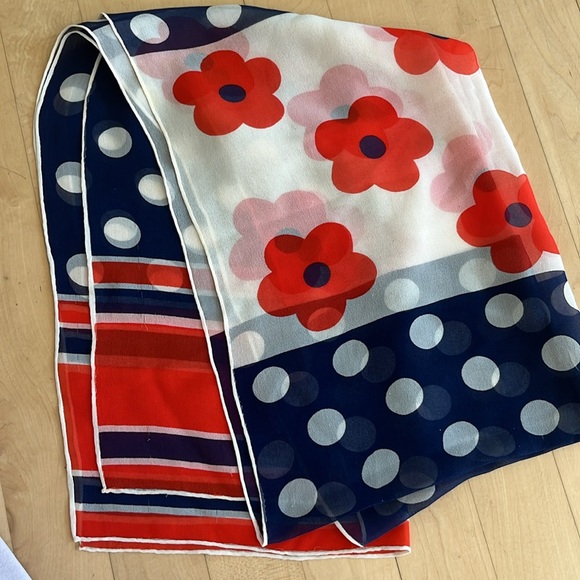 Echo Vintage Daisy Scarf, 57" - Picture 7 of 7